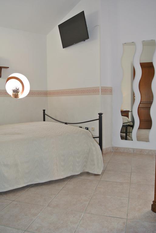 B&B Casa Antonia Trentinara Exterior photo